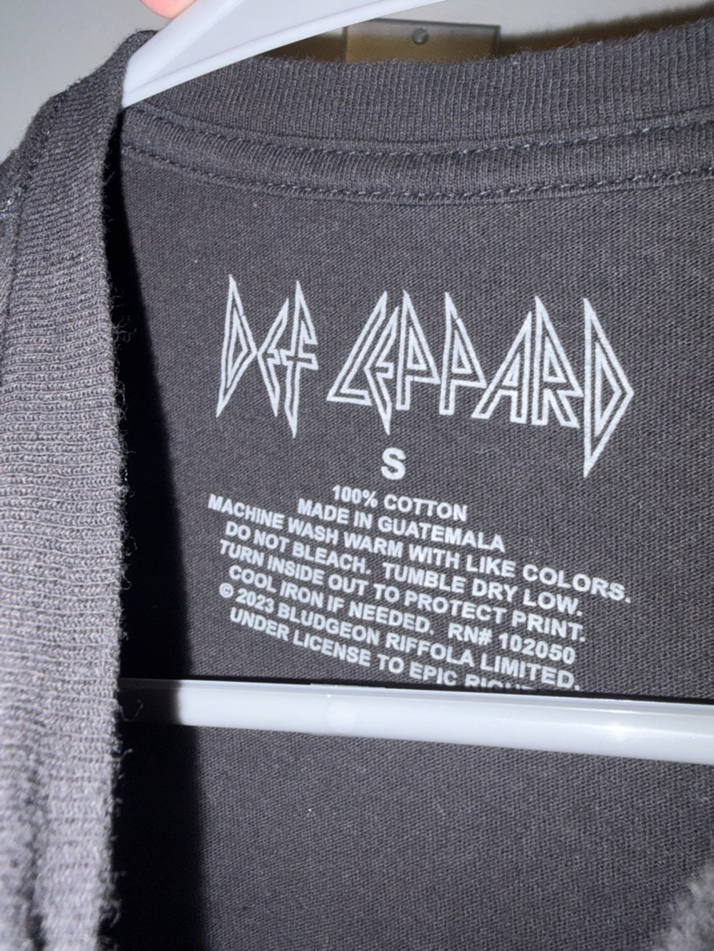 Def Leppard Graphic Band Tee Leopard Print Black Size Small - Picture 2 of 3